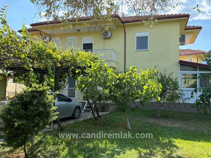 Dalyan Gülpınar 1000m2 Grundstück Innerhalb 4+2 Zu Verkaufende Villa