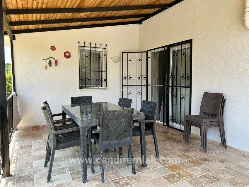 Eckgrundstück, 600 M², 3+1 Villa In Dalyan Zu Verkaufen.
