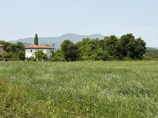 2100 M2 Großes Grundstück Zum Verkauf In Okçular Marmaris.