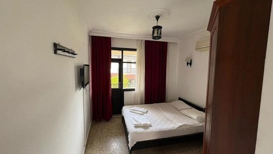 30-zimmer-hotel In Dalyan Zu Verkaufen, In Der Nähe Des Kanals