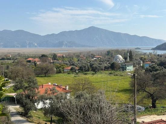 2.023 M² Großes Grundstück In Çandır Village, Köyceğiz, Zu Verkaufen, Mit Miteigentum Und Freiwilliger Aufteilung.