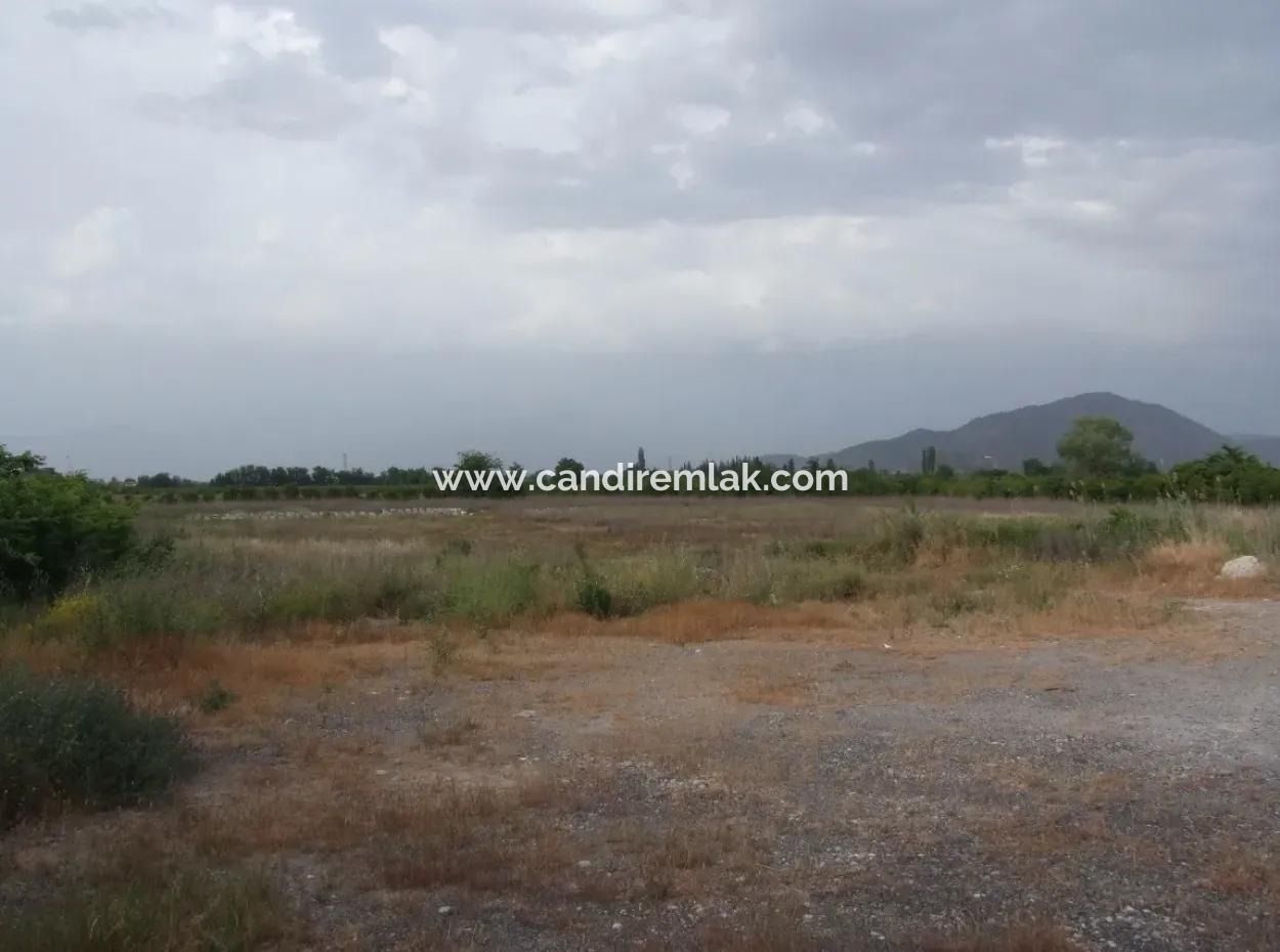 Kommerzielles Grundstück Für Verkauf In Dalyan, Dalyan Sie Auf Dem Highway 17,805M2 Grundstück Zum Verkauf Schnäppchen