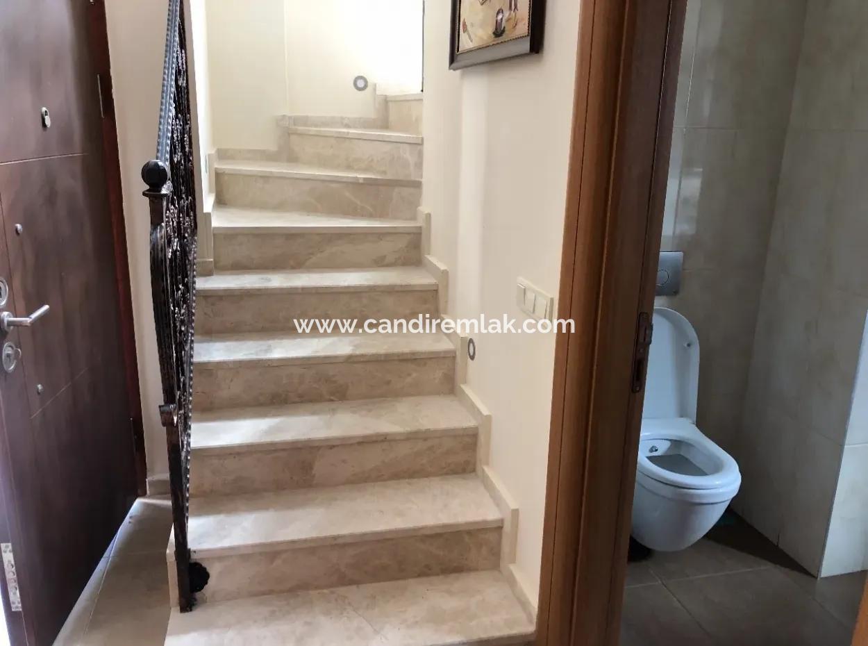 4+1 Villen Zum Verkauf In 575M2 Grundstück In Dalyan