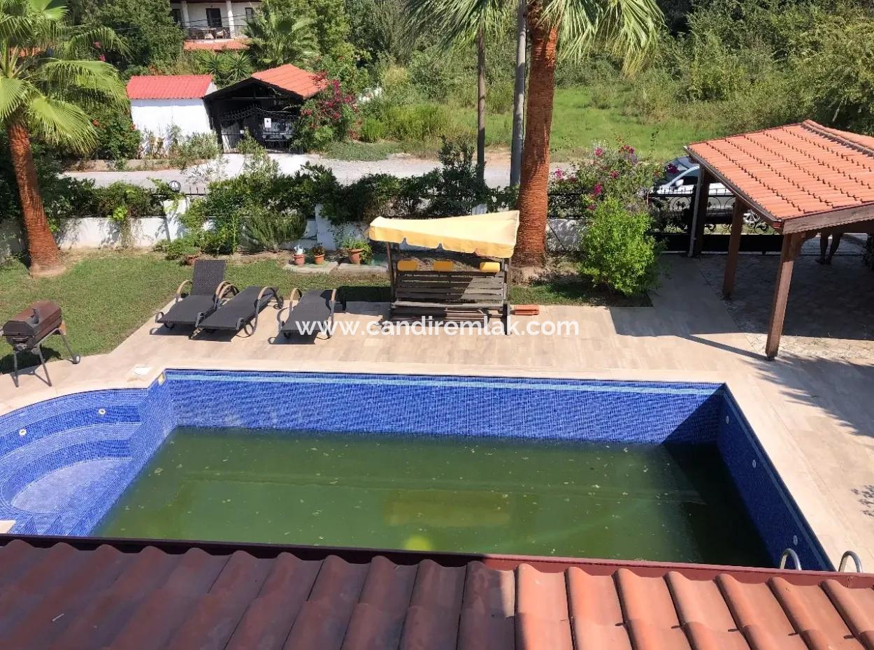 4+1 Villen Zum Verkauf In 575M2 Grundstück In Dalyan