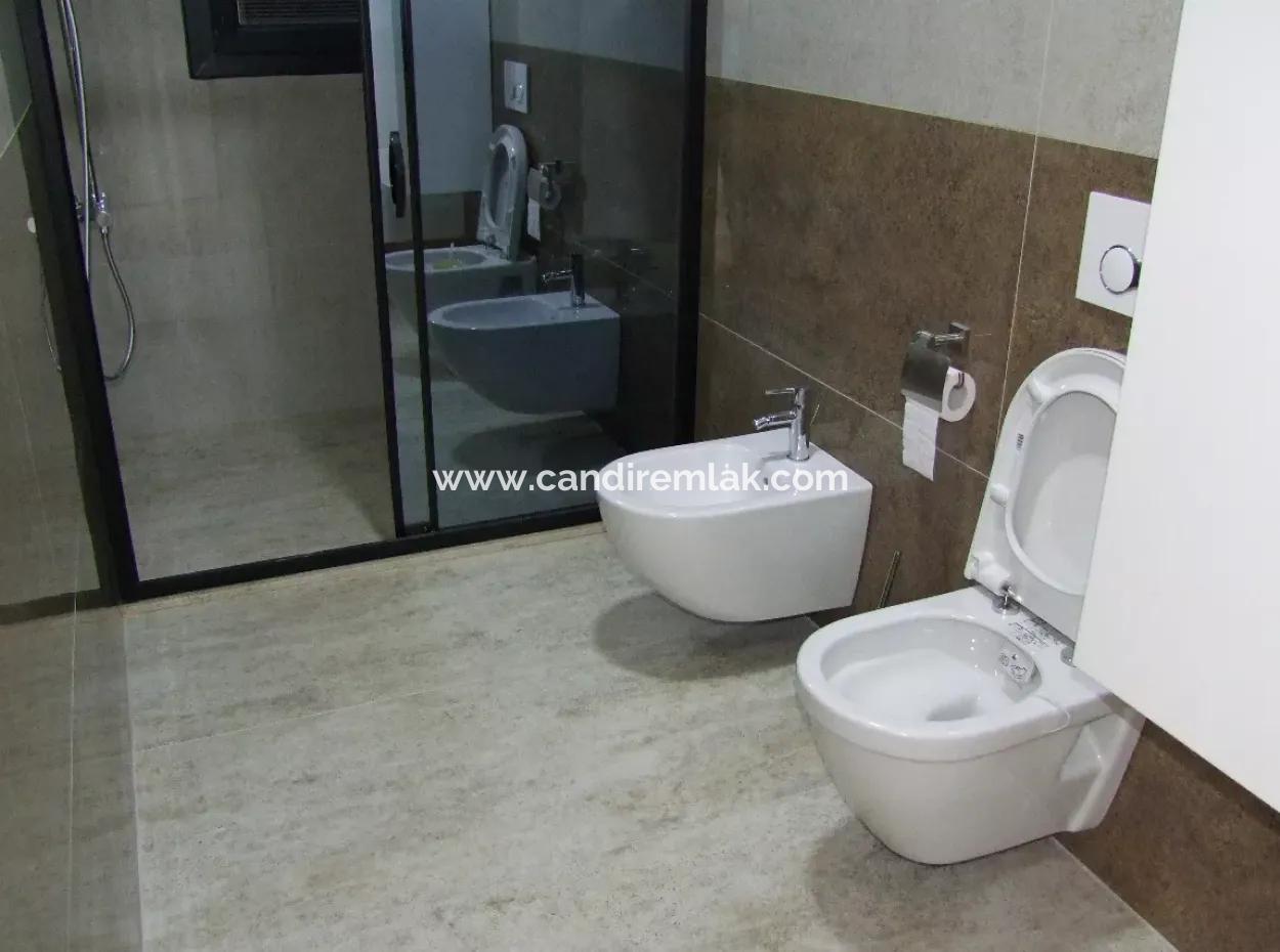 Luxus-Villa Zu Verkaufen In Zeytinalanda Köyce'inz Zeyt'nalanda 6800M2 Land Villa Zum Verkauf Mit Voller Seeblick