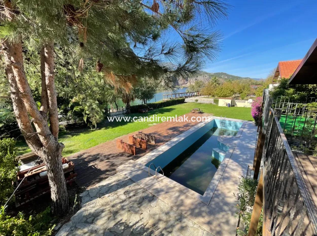 Maisonette-Wohnung Zum Verkauf In Dalyan Gülpinar Für Null Bis 75M2 Kanal