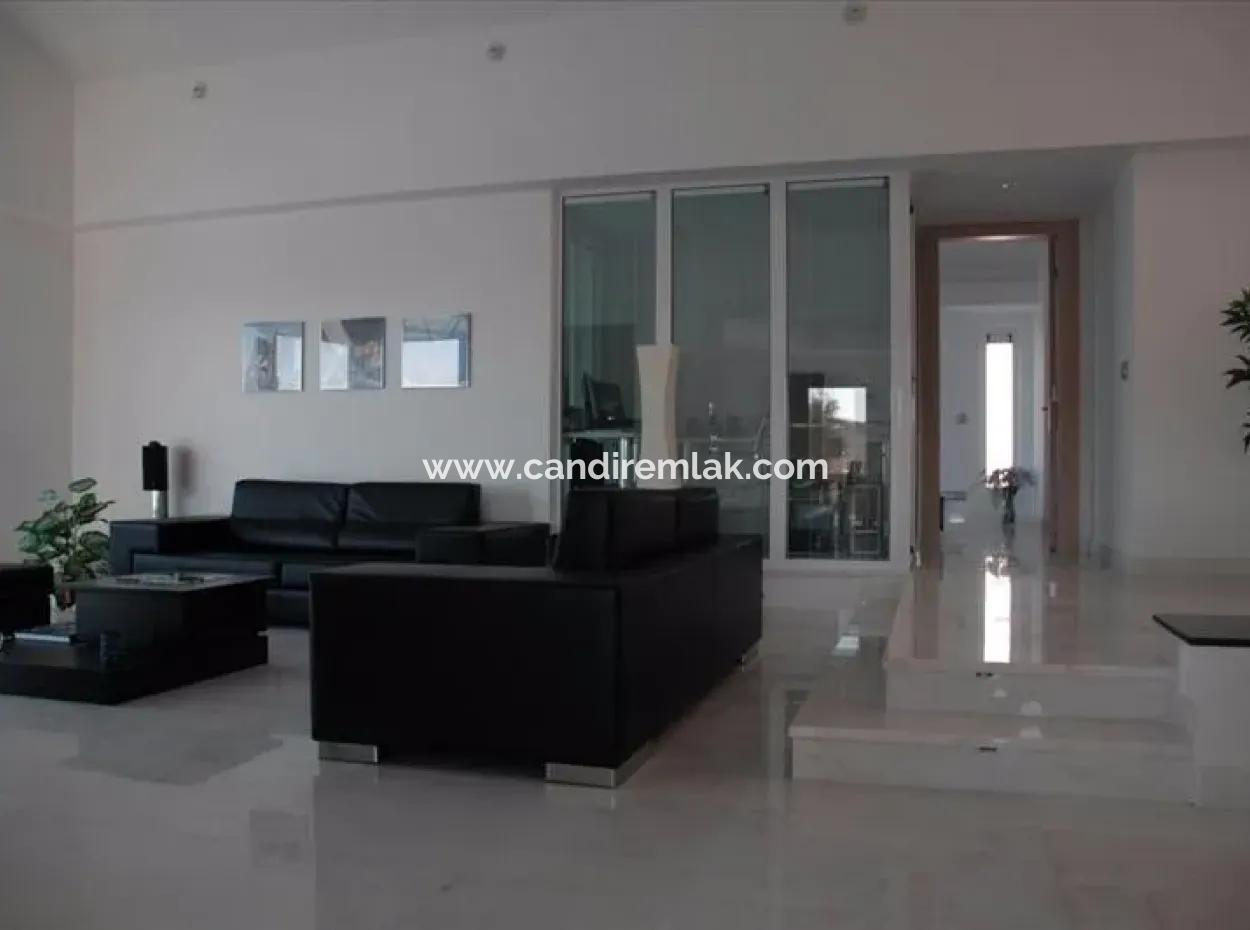 Villa Zum Verkauf-Meer-Villa Zum Verkauf Mit Aussicht Auf Das Meer Und Die Insel Meis. Nov