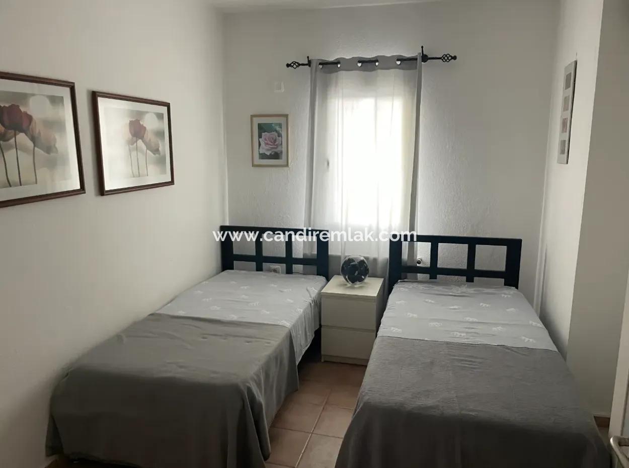 Villa Zum Verkauf In Okçular Auf 1007M2 Grundstück