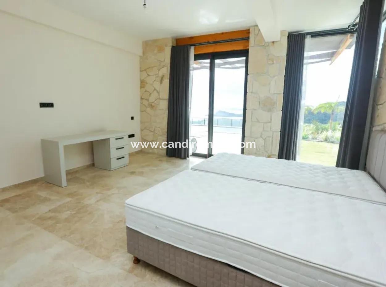 Steinvilla Zum Verkauf Mit Meerblick In Sarigerme