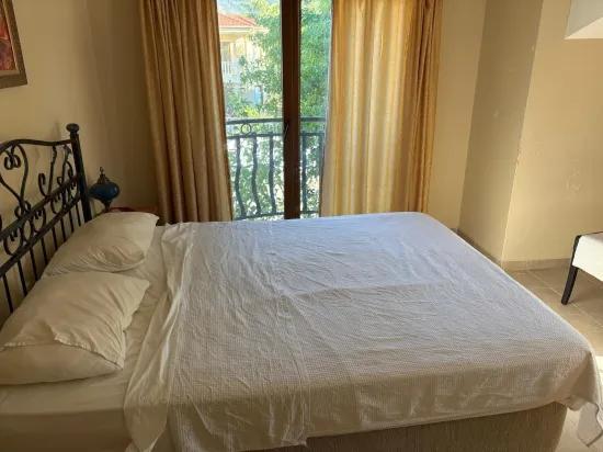 Villa Mit Königgräberblick, 4+1, Zu Verkaufen In Dalyan, Maraş