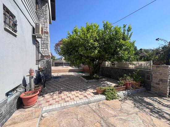 5+1 Villa Zum Verkauf Auf Einem 301 M² Großen Grundstück In Dalyan