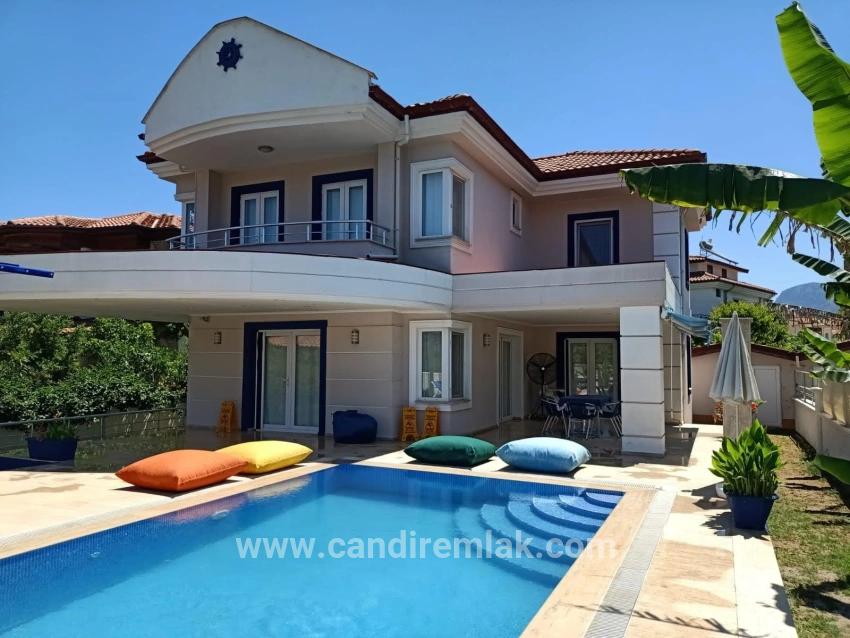 4+1 Villa For Sale In Dalyan Gülpınar, 573m2