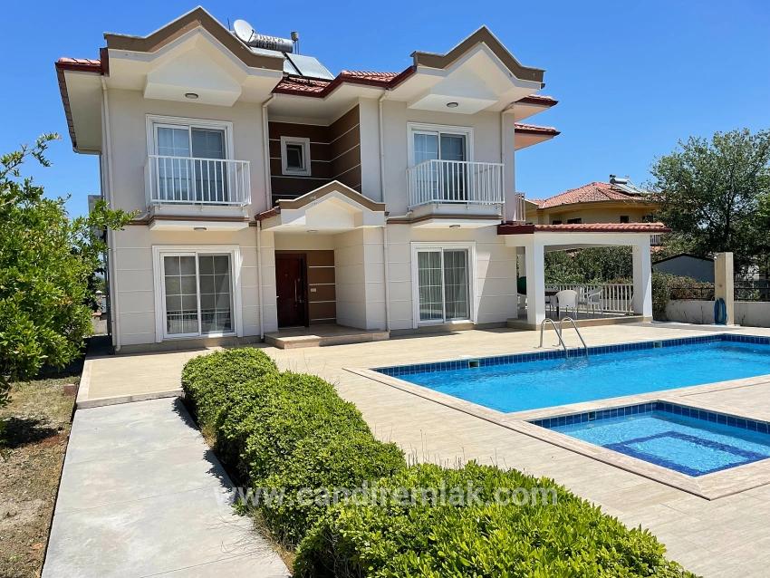 4+1 Villa For Sale On A 579m2 Plot In Dalyan Gülpınar