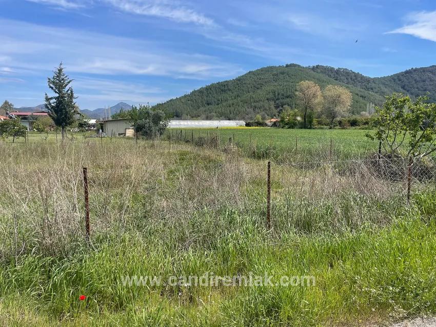 Archers' In Okçular'da 736m2 Olan 250m2 Construction Licensed For Sale Plot