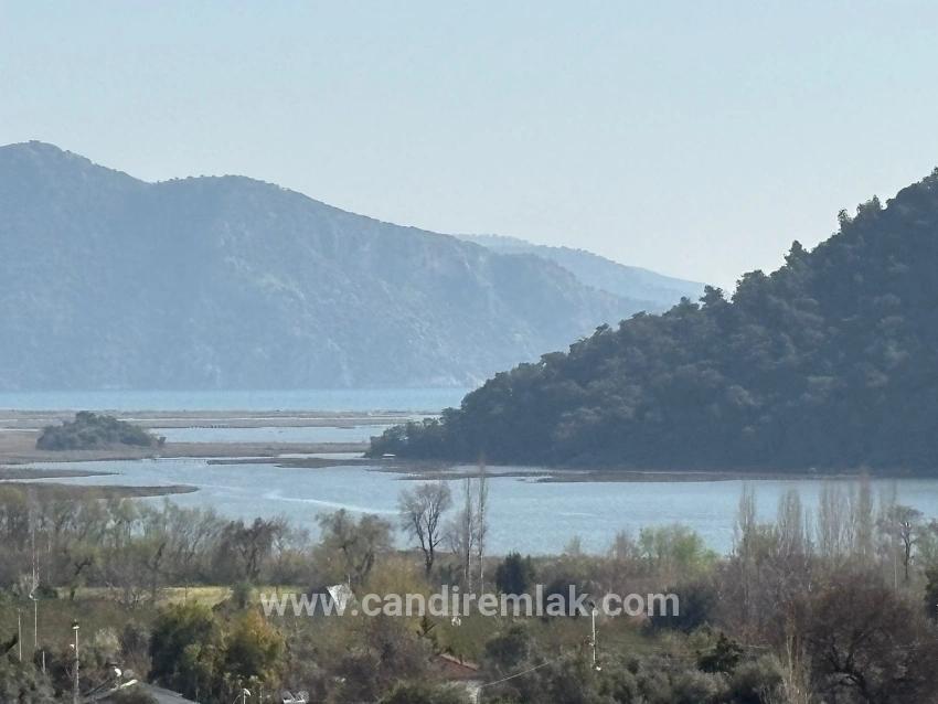 Field For sale in Çandır Nbh. Köyceğiz - Housing Zoned - 2.023 m²