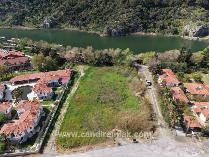 2600m2 Land For Sale In Dalyan Gülpınar, Next To The Canal, With 20% Tourism Zoning