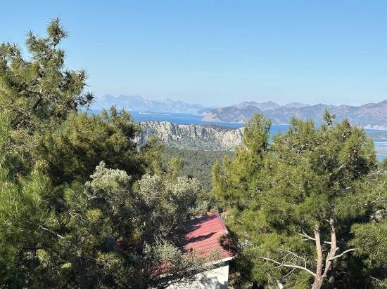 1000m2 Land For Sale With Sea View In Gökbel Village Residential Area
