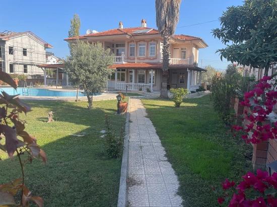 4+1 Villa For Sale On A 1000m2 Plot In Dalyan