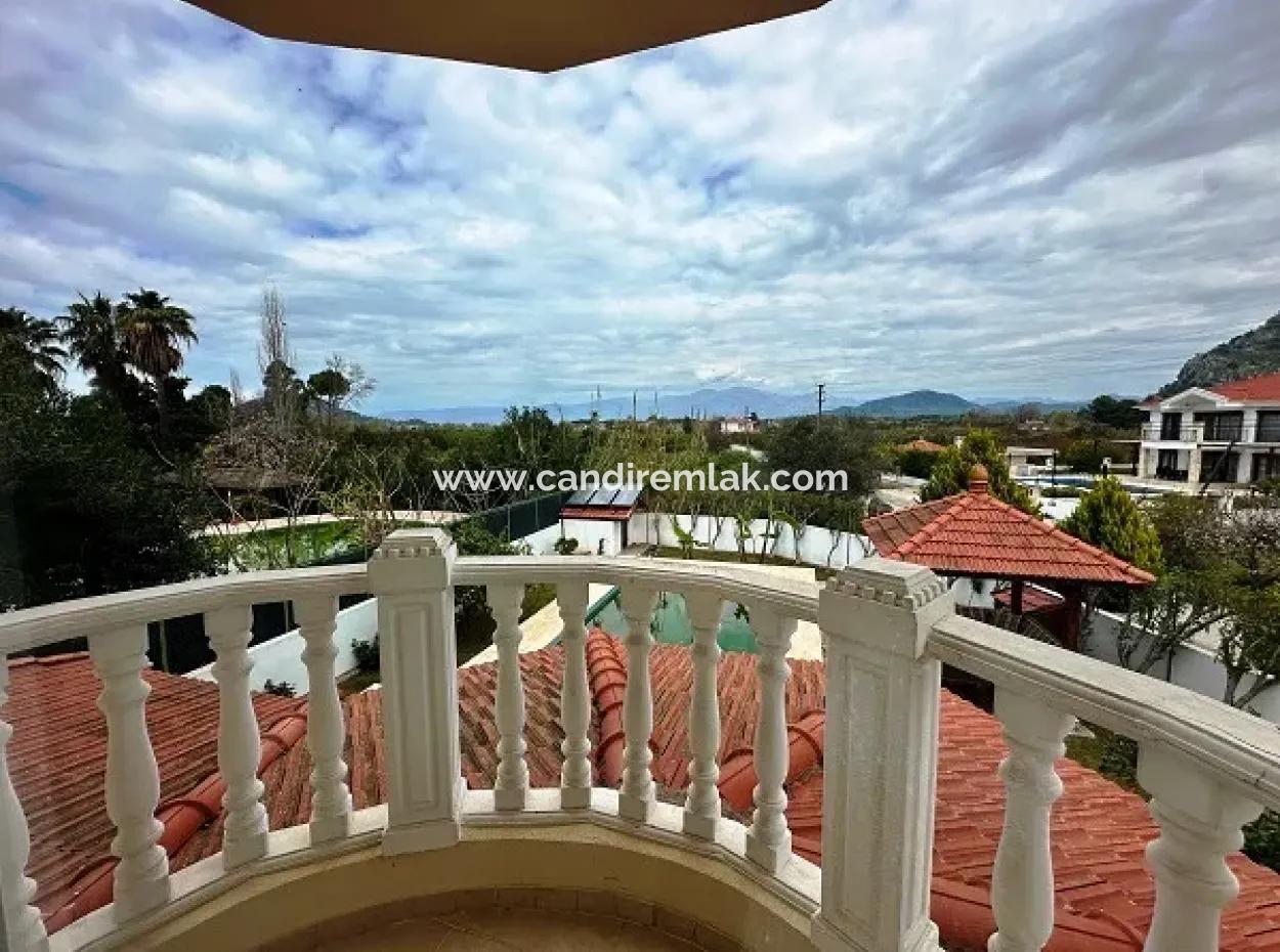 3 1 Villas For Sale In A Plot Of 645M2 In Arıkbaşı, Dalyan