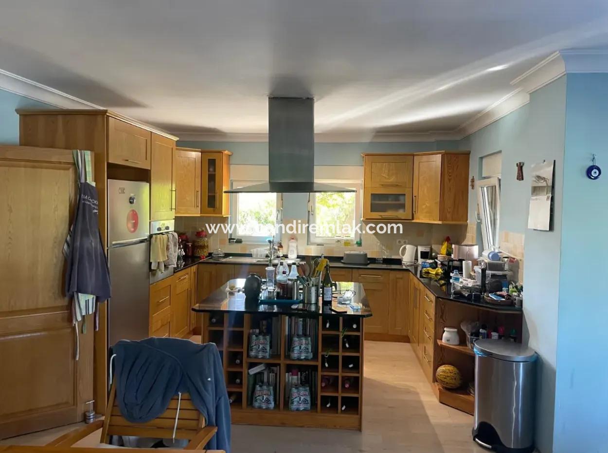 4 2 Villas For Sale In A Plot Of 6000M2 In Dalyan Gulpinar