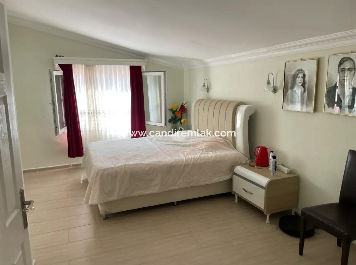 Apart Hotel For Sale In 448M2 Plot Of Land Near The Sea In Selimiyede With Sea View