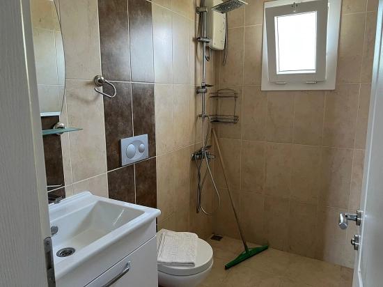 Угловой Участок, 600 М2, Вилла 3+1, Продается В Дальяне.