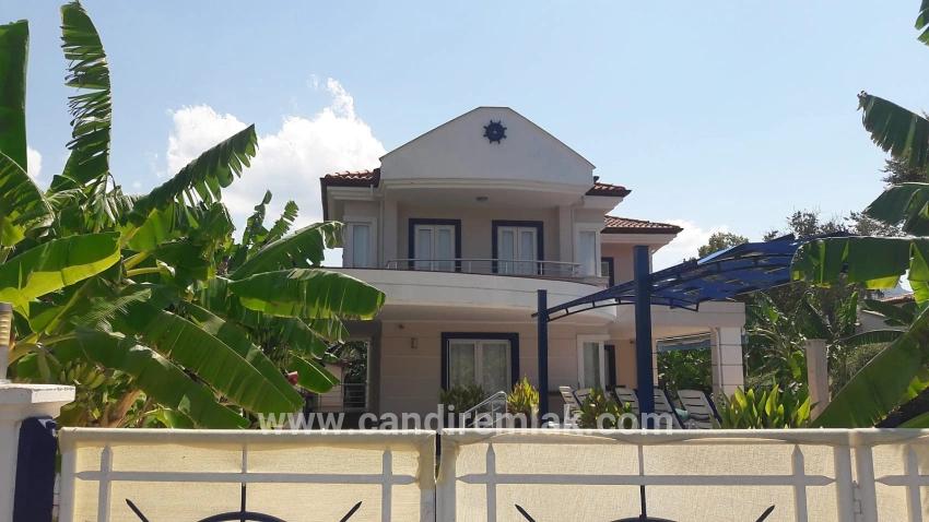 Dalyan Gülpınar 573m2 İçerisinde Satılık 4+1 Villa