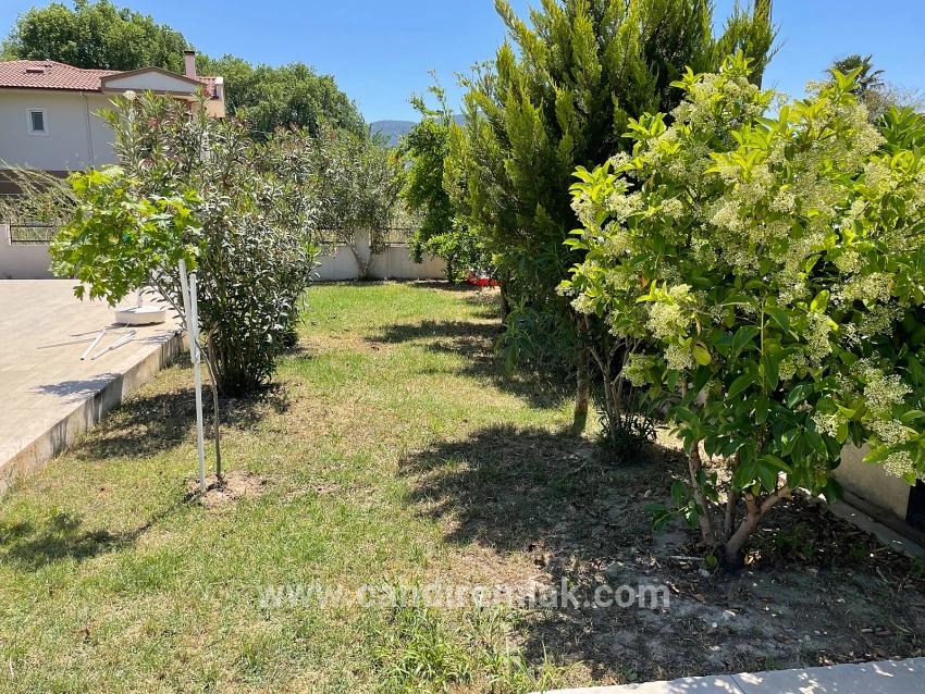 Dalyan Gülpınar'da 579m2 Arsa İçerisinde 4+1 Satılık Villa