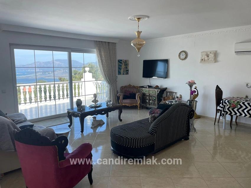 Gökbel'de Full Deniz Manzaralı 5000m2 Arsa İçerisinde Satılık Vıp Villa