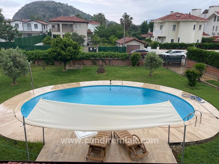 Dalyan'da 1000m2 Arsa İçerisinde 4+1 Satılık Villa