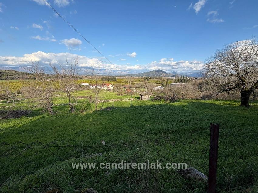 Dalyan'da Göl Manzaralı 11.230m2 Satılık Tarla