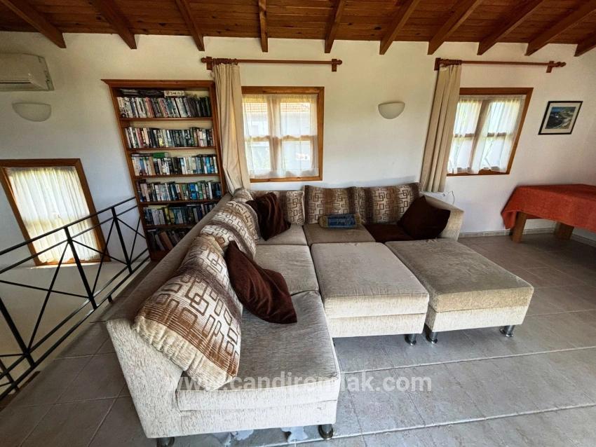 Dalyan Arıkbaşı'nda 600m2 Arsa İçerisinde Satılık Villa