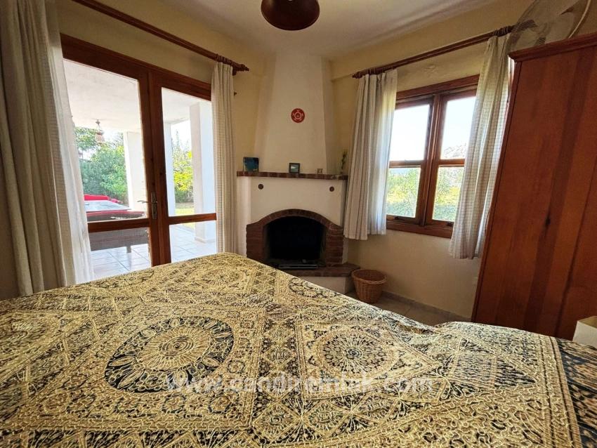 Dalyan Arıkbaşı'nda 600m2 Arsa İçerisinde Satılık Villa