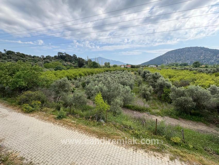 Çandır'da Deniz Ve Göl Manzaralı 1.721m2 Satılık Tarla