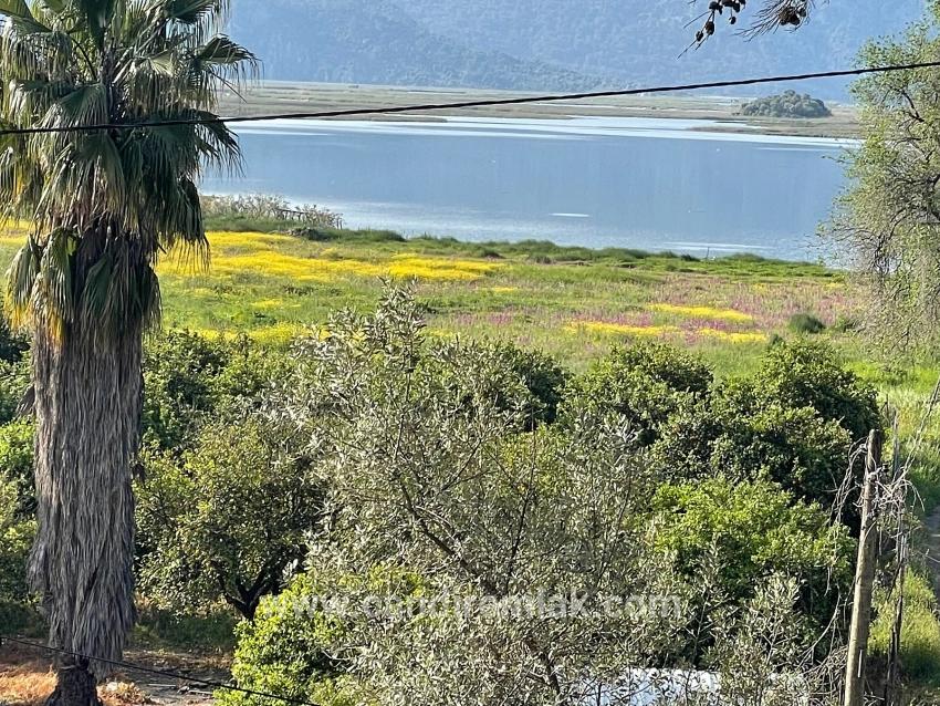 Çandır'da Göl Manzaralı 1252m2 Satılık Arsa