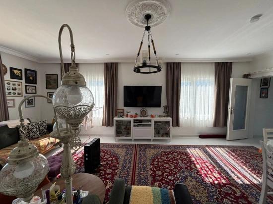 Okçular'da 459m2 Arsa İçerisinde 2+1 Satılık Tek Katlı Ev