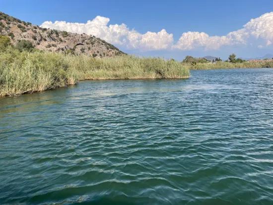 Çandır'da Kanala Sıfır 2765m2 Satılık Müstakil Ev