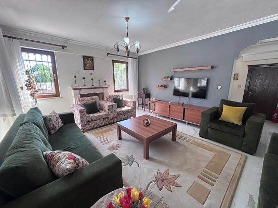 Dalyan'da 301m2 Arsa İçerisinde 5+1 Satılık Villa