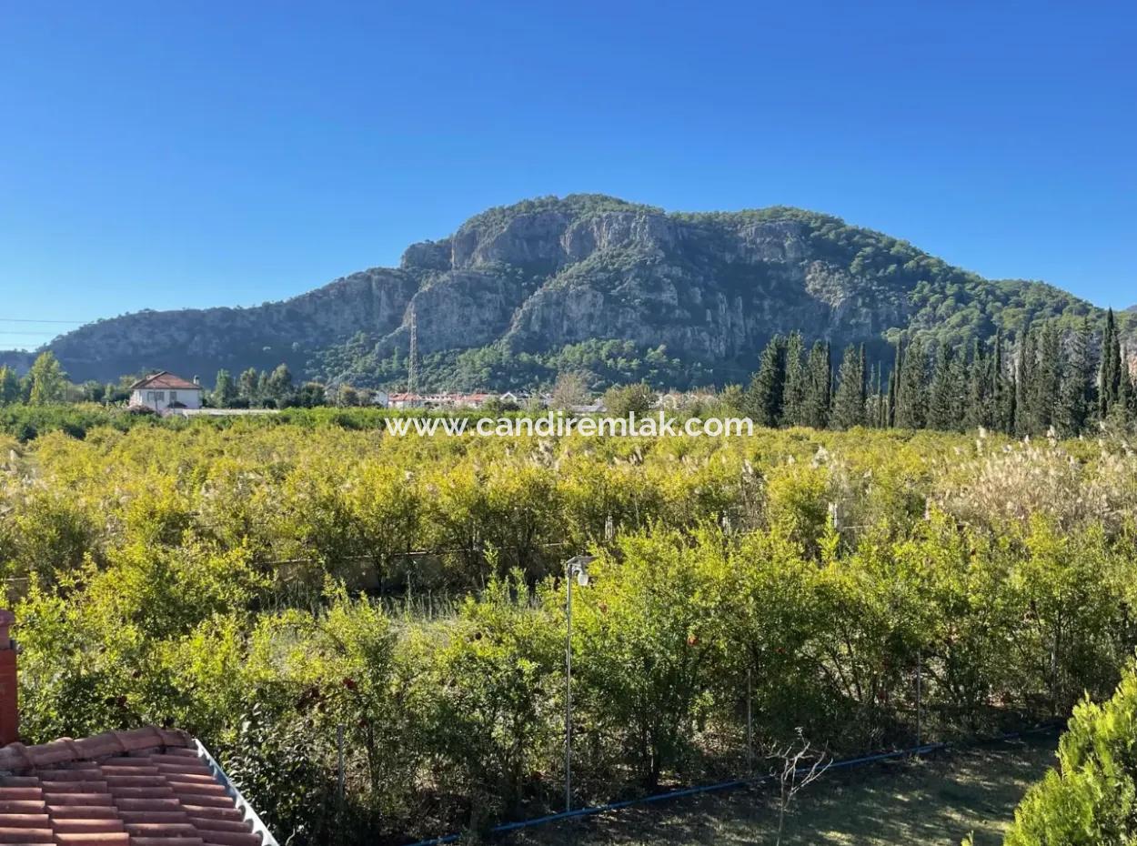 Dalyan Gülpınar'da 6000M2 Arsa İçerisinde 4+2 Satılık Villa
