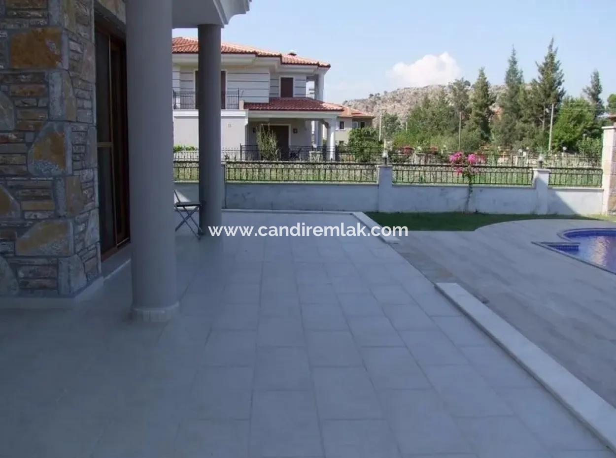 Dalyan Satılık Lüks Villa Dalyan Gülpınar Da 510M2 Arsa İçinde 4+1 Satılık Villa