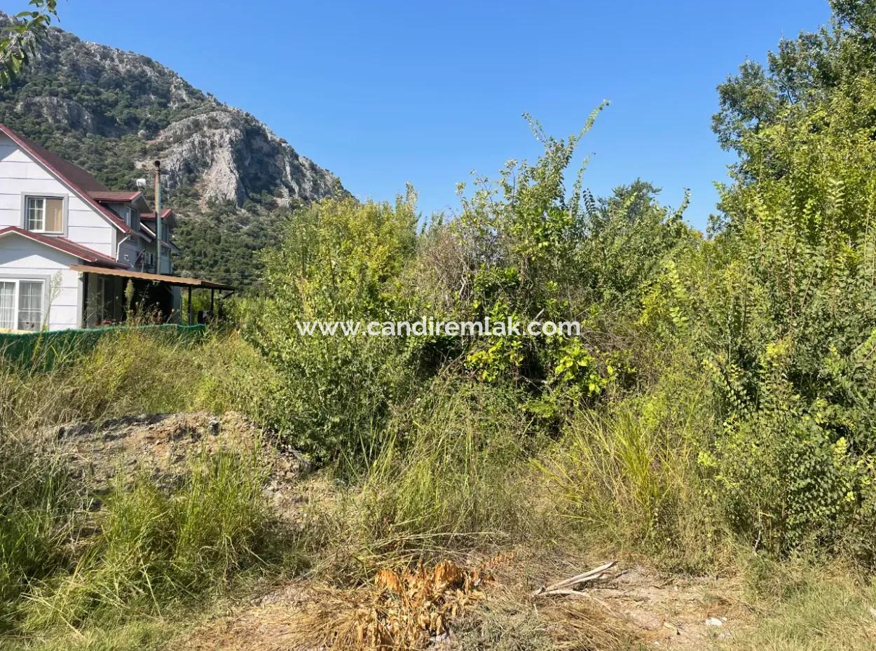 Okçular Marmarlıda Satılık 713M2 Satılık Arsa